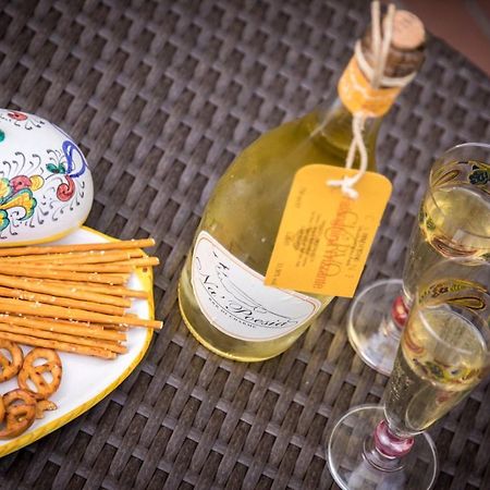 Na' Poesia B&B Di Charme SantʼAgata deʼ Goti Εξωτερικό φωτογραφία