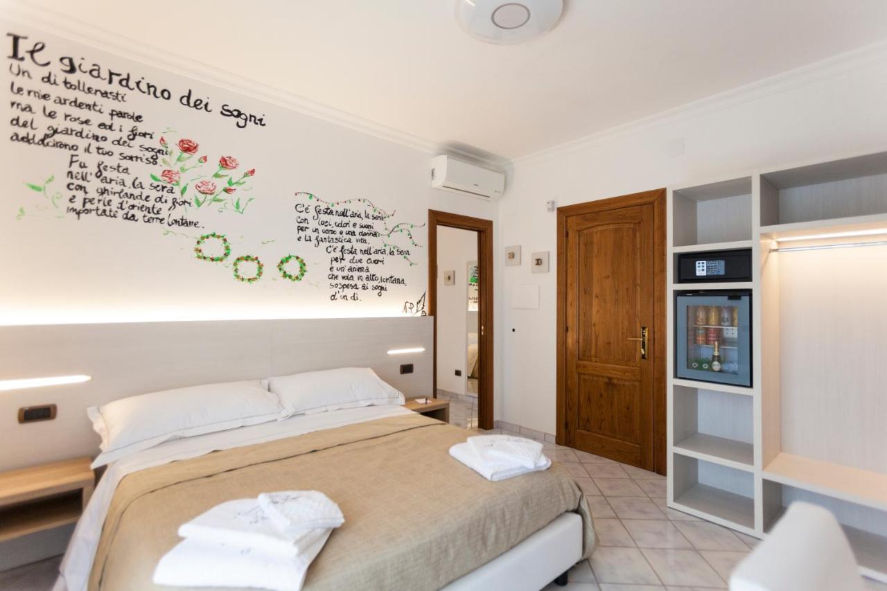 Na' Poesia B&B Di Charme SantʼAgata deʼ Goti Εξωτερικό φωτογραφία