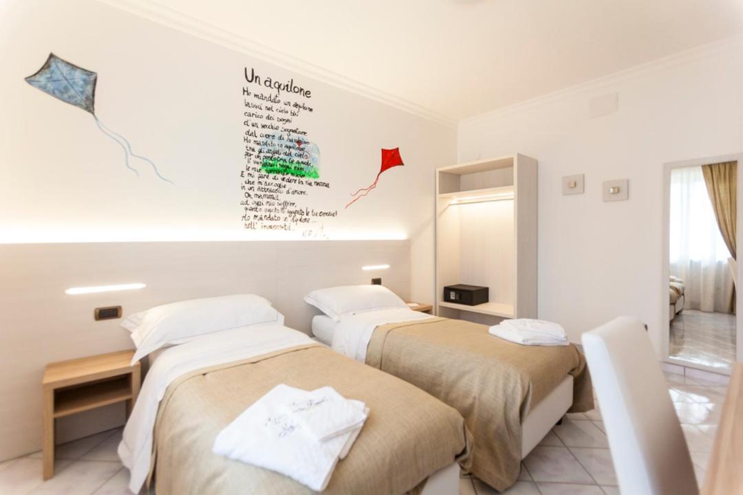 Na' Poesia B&B Di Charme SantʼAgata deʼ Goti Εξωτερικό φωτογραφία