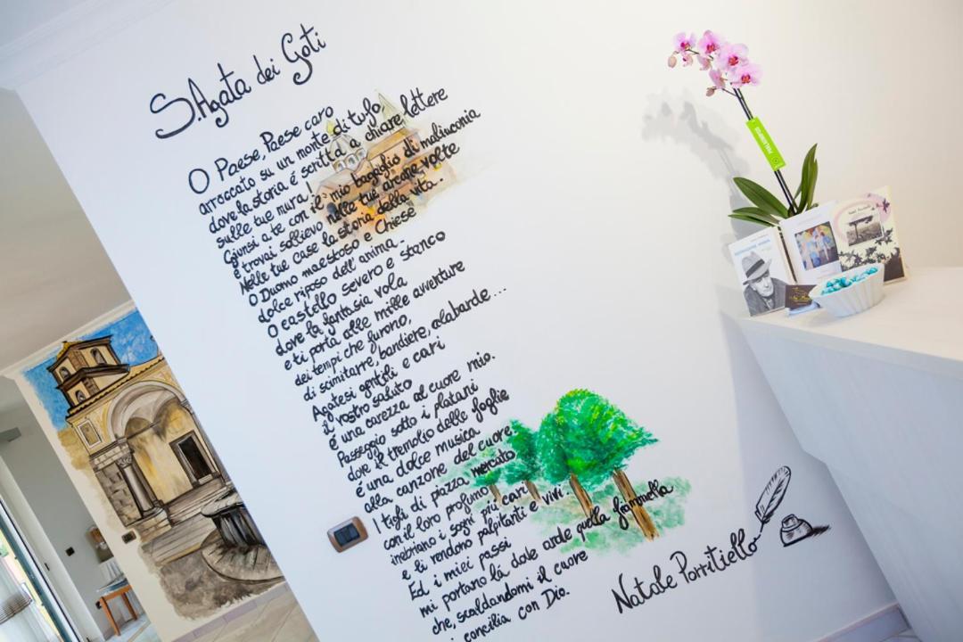 Na' Poesia B&B Di Charme SantʼAgata deʼ Goti Εξωτερικό φωτογραφία